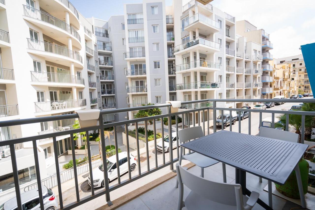 Red Rose Apartment Marsalforn Exterior foto
