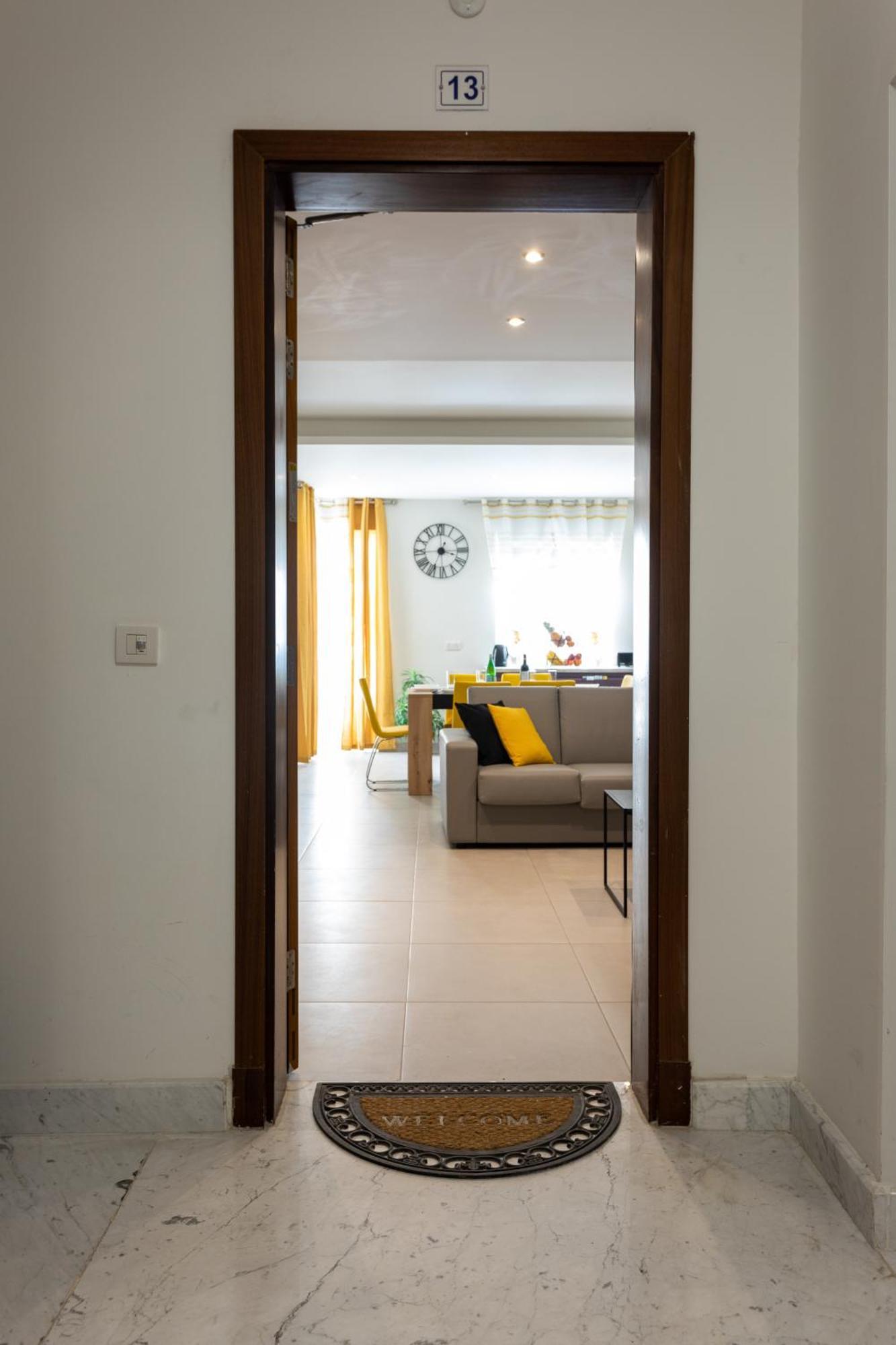 Red Rose Apartment Marsalforn Exterior foto
