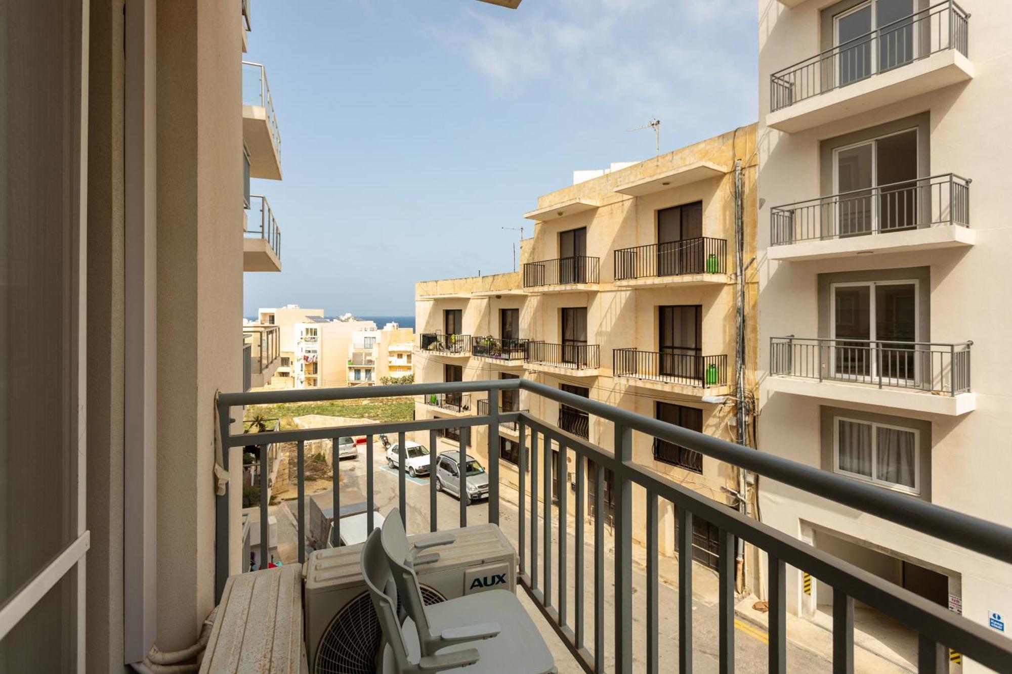 Red Rose Apartment Marsalforn Exterior foto