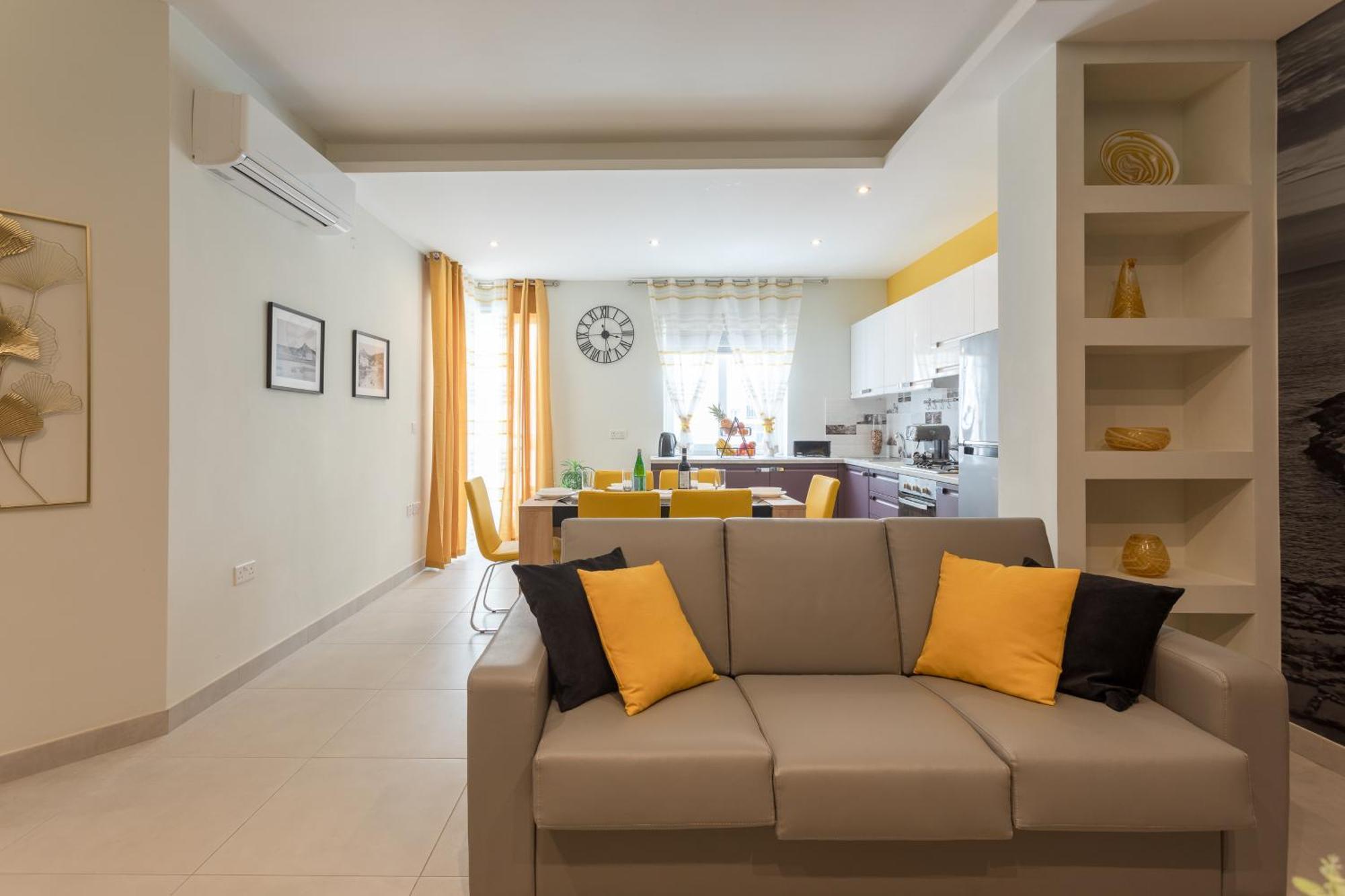 Red Rose Apartment Marsalforn Exterior foto